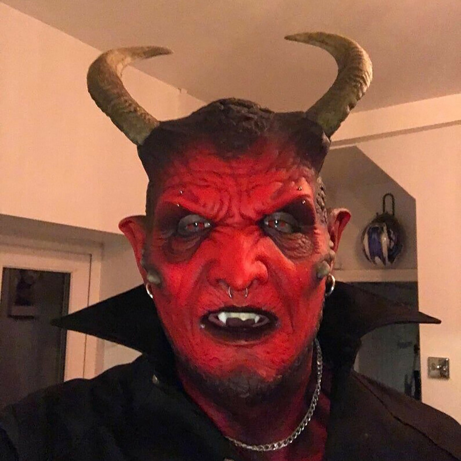kari-Demon Latex Mask Devil Re - Prank Toys review and price
